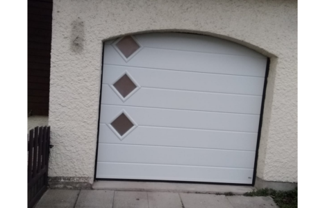 Joint à lèvre caoutchouc pour porte de garage enroulable sur